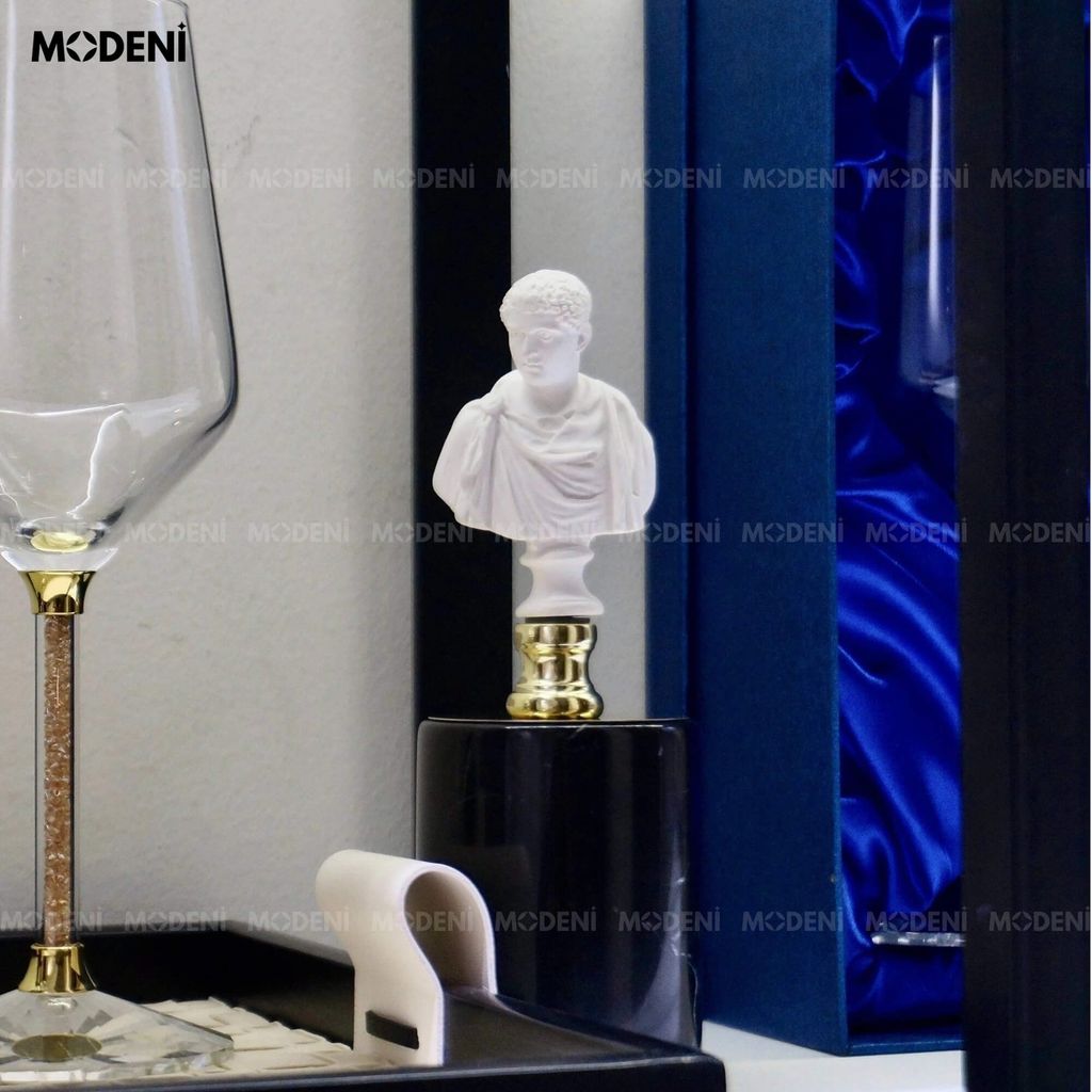 Tượng Thần Thoại Hy Lạp Audrey – Tượng Decor Cao Cấp Phong Cách Cổ Điển – Đế Đen Đá Cẩm Thạch Sang Trọng Cho Kệ Tủ, Phòng Làm Việc