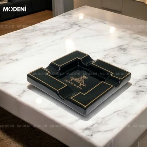 Gạt tàn Esther kèm xì gà và rượu whisky – phong cách quý ông