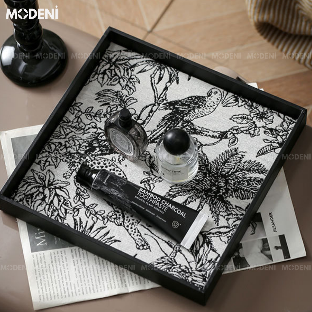 Khay Aylin Tiger – Decor Hình Vuông Hiện Đại – Hoạ Tiết Jacquard Nghệ Thuật Cá Tính, Nhỏ Gọn, Phù Hợp Bàn Sofa, Bàn Trang Điểm, Không Gian Tối Giản