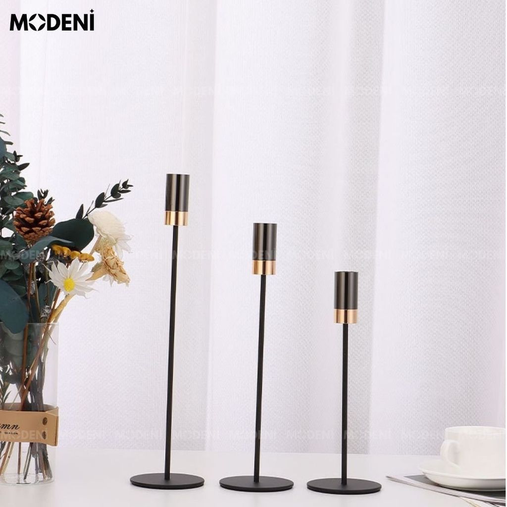Chân nến Merrick Black Cao Cấp Sang Trọng