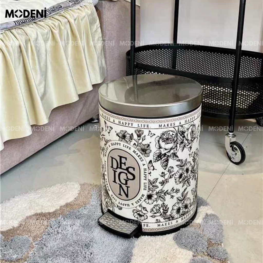 Thùng Rác Có Nắp Denis White – Thùng Rác Decor Retro Sang Trọng – Thiết Kế Nắp Đạp Tiện Lợi – Dung Tích 14L Cho Phòng Khách/Phòng Ngủ