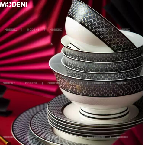 Hailey – Bộ chén đĩa sứ xương viền đen họa tiết lưới cao cấp trên nền đỏ sang trọng