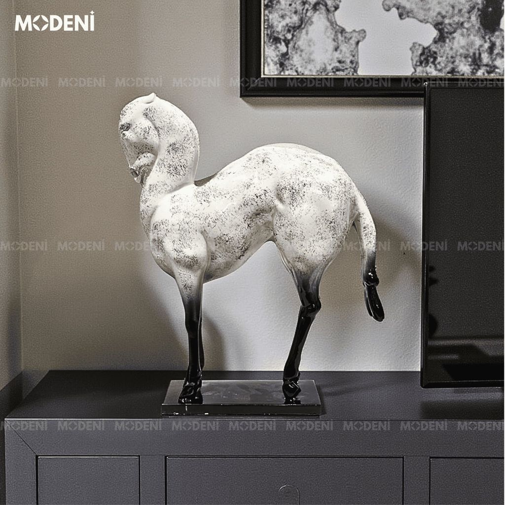Tượng Trang Trí Narer Ngựa Nghệ Thuật – Thiết Kế Trừu Tượng Lạ Mắt – Decor Phong Cách Sáng Tạo Cho Bàn Console, Tủ Trưng Bày hoặc Góc Nghệ Thuật
