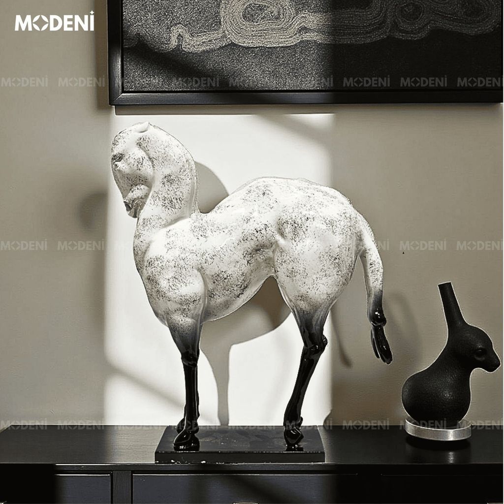 Tượng Trang Trí Narer Ngựa Nghệ Thuật – Thiết Kế Trừu Tượng Lạ Mắt – Decor Phong Cách Sáng Tạo Cho Bàn Console, Tủ Trưng Bày hoặc Góc Nghệ Thuật