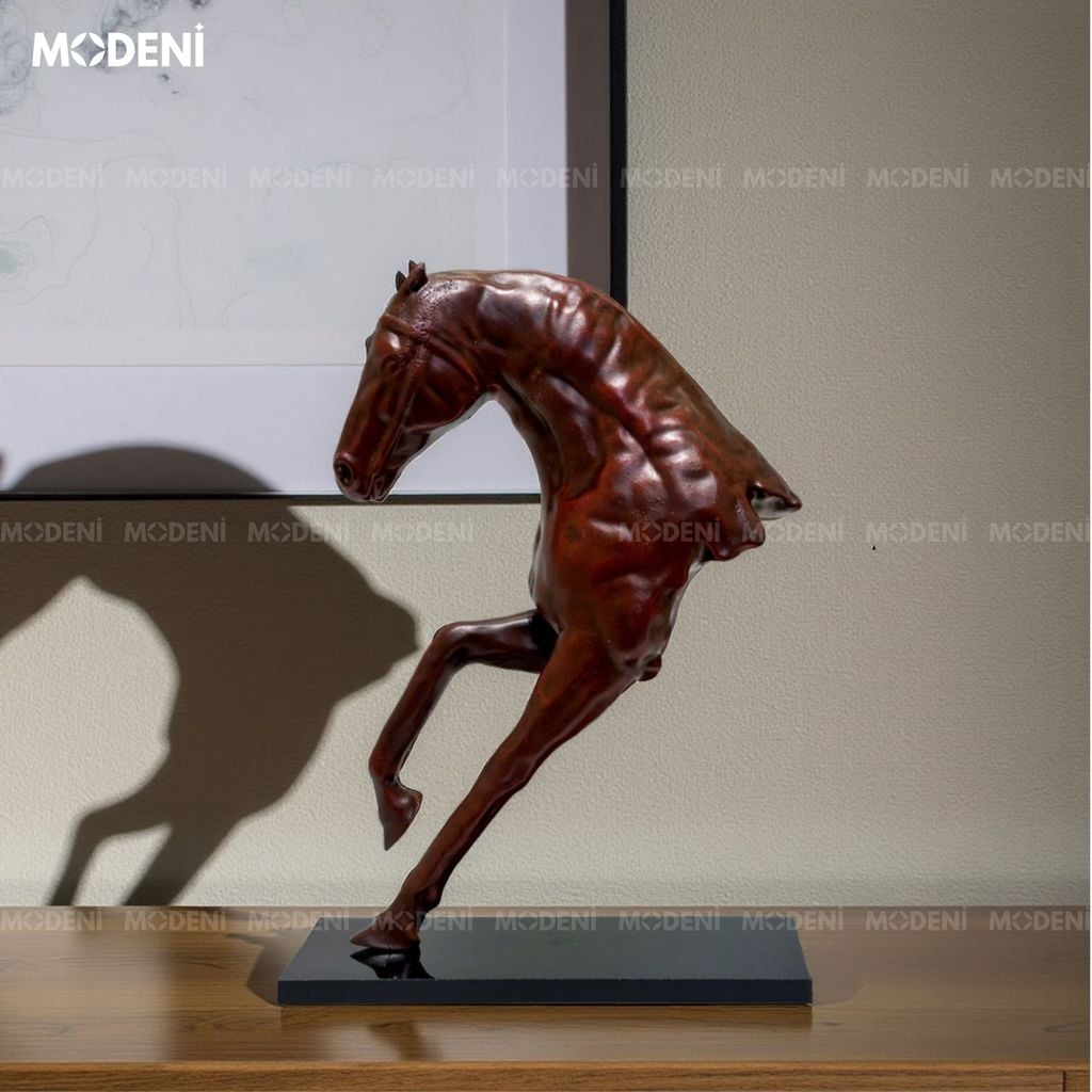Tượng Trang Trí Riven Ngựa Nâu Nghệ Thuật – Dáng Ngựa Dũng Mãnh – Decor Hiện Đại Cho Không Gian Cá Tính