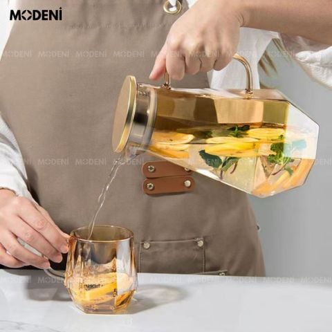 Bộ bình ly Elemi màu nâu thủy tinh cao cấp kèm khay đỡ hợp kim sang trọng