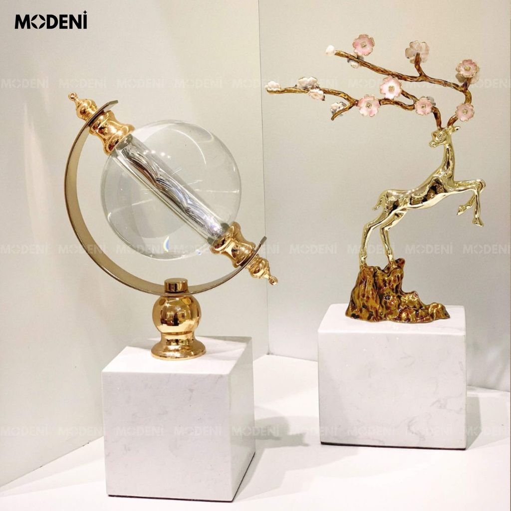 Tượng Cầu Thủy Tinh Vanis Cao Cấp – Đế Đá Cẩm Thạch Tự Nhiên – Decor Sang Trọng Cho Kệ Tủ, Bàn Phòng Khách Hiện Đại