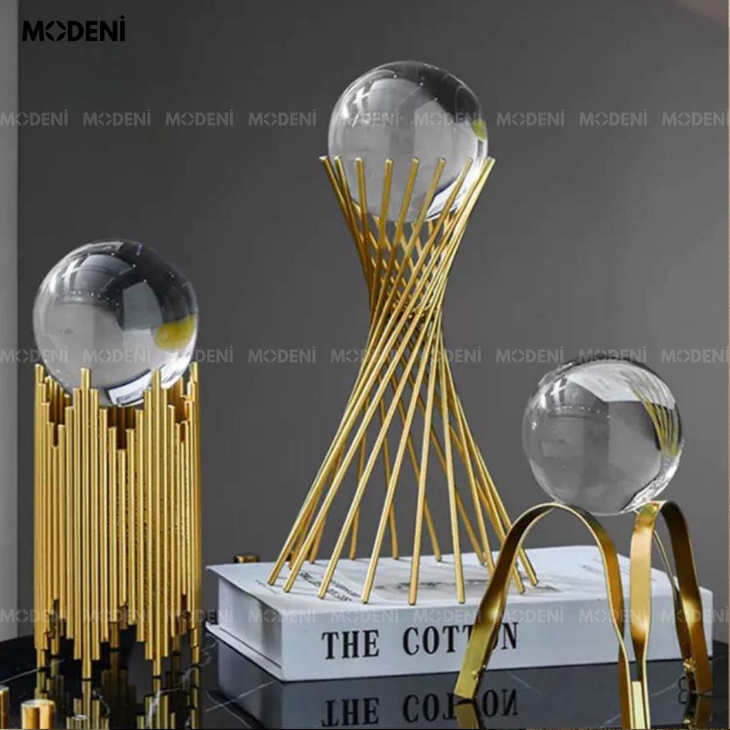 Tượng Cầu Pha Lê Grace Cane Vàng Gold Decor Bàn Phòng Khách, Kệ Tủ Sang Trọng Phong Cách Hiện Đại