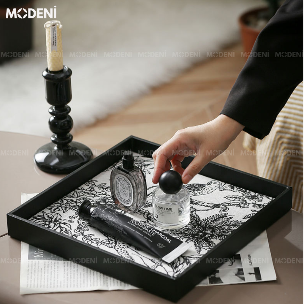 Khay Aylin Tiger – Decor Hình Vuông Hiện Đại – Hoạ Tiết Jacquard Nghệ Thuật Cá Tính, Nhỏ Gọn, Phù Hợp Bàn Sofa, Bàn Trang Điểm, Không Gian Tối Giản