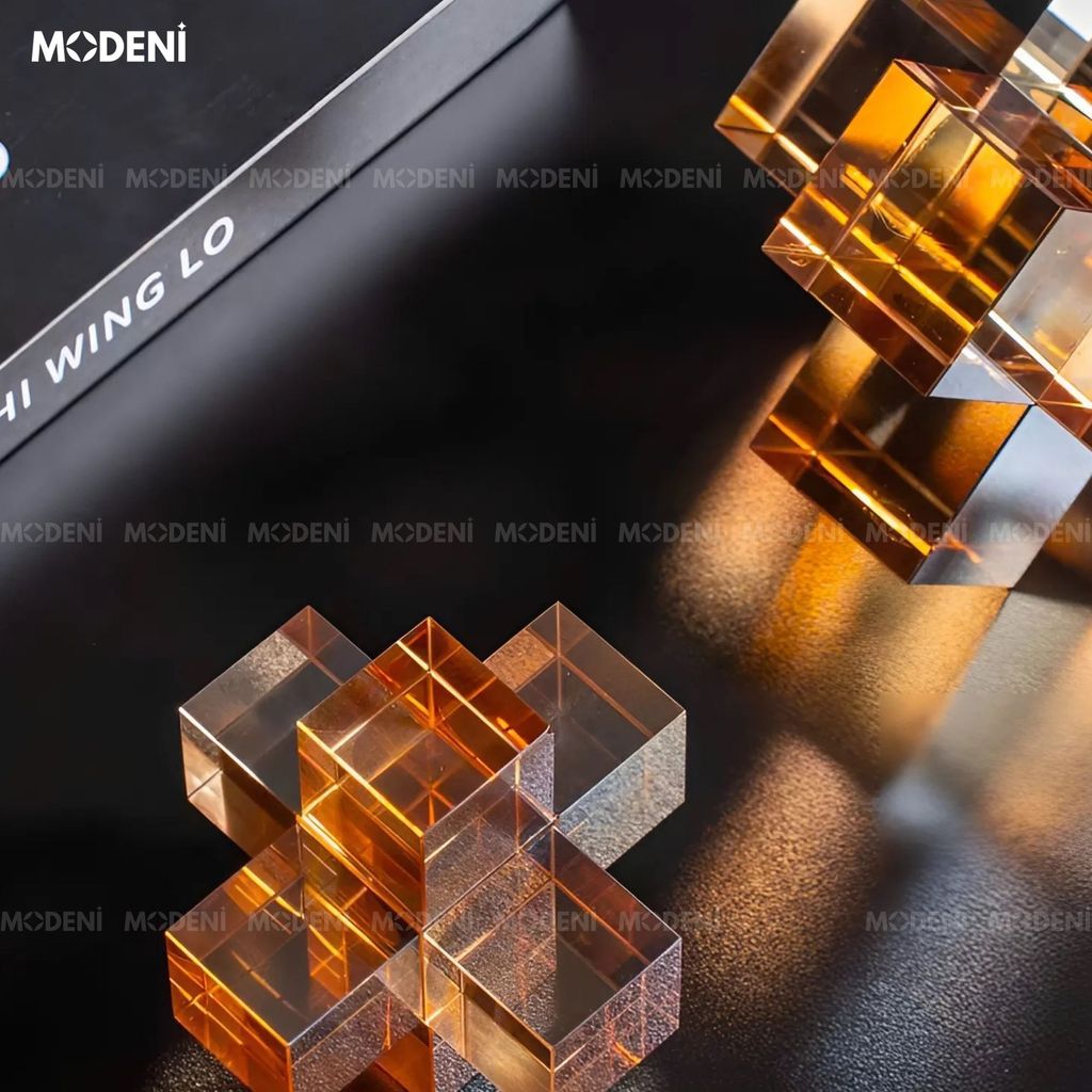 Tượng Trang Trí Cubex Hổ Phách – Thiết Kế Hình Khối Xếp Chồng – Decor Hiện Đại Tối Giản Cho Bàn Làm Việc & Kệ Sách