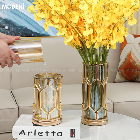  Hexagon Gold – Bình Hoa Thủy Tinh Lục Giác Ánh Vàng Hiện Đại Sang Trọng Cho Bàn Sofa & Console 