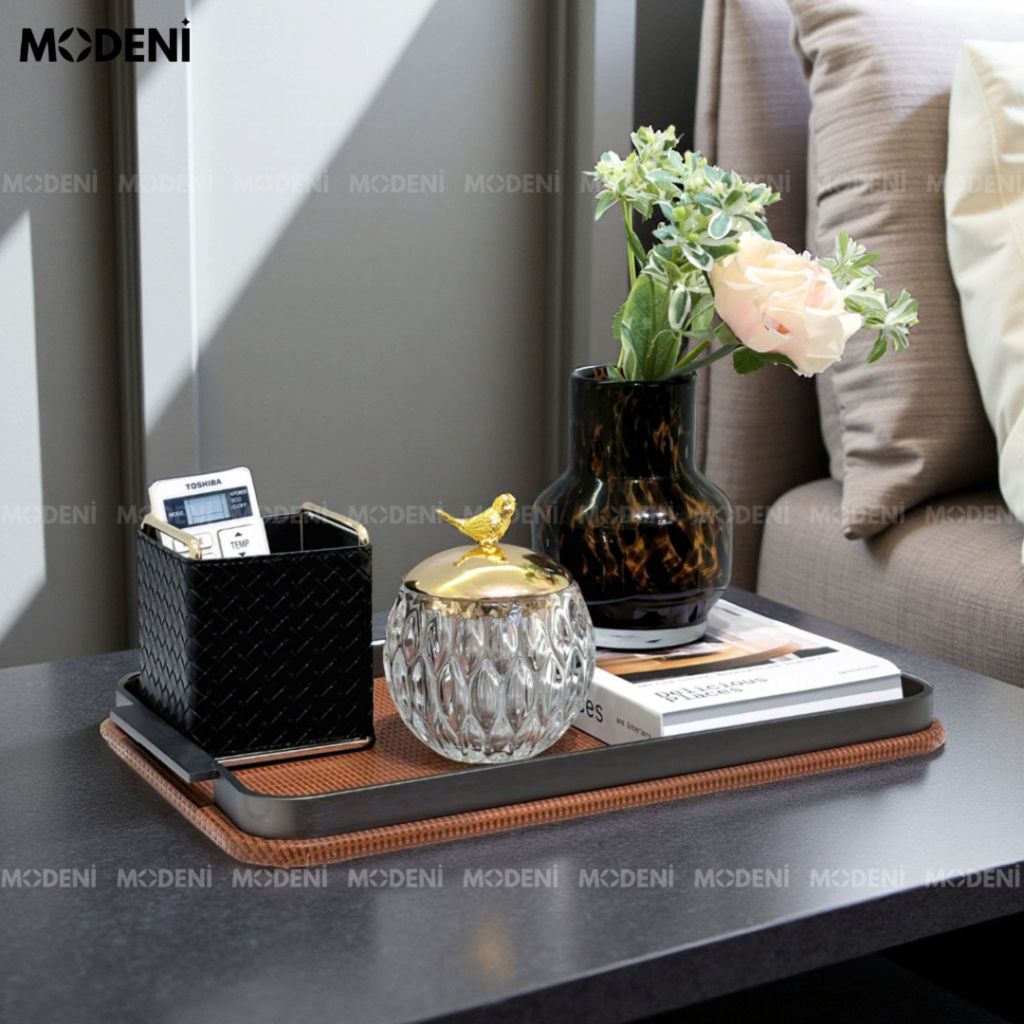 Khay Chữ Nhật Kaylin Nâu Cao Cấp – Thiết Kế Viền Kim Loại Hiện Đại – Phù Hợp Decor Bàn Sofa & Không Gian Nội Thất Tông Nâu