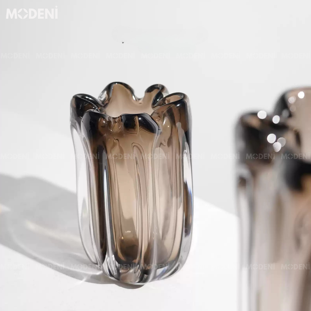Bình Hoa Thủy Tinh Ambra Cao Cấp Màu Hổ Phách – Gợn Sóng Nghệ Thuật – Decor Hiện Đại Tối Giản Bàn Console