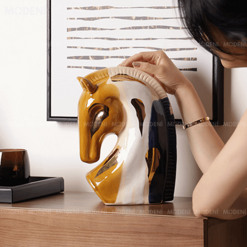 Tượng decor Cloris – phong cách nghệ thuật đương đại hiện đại.