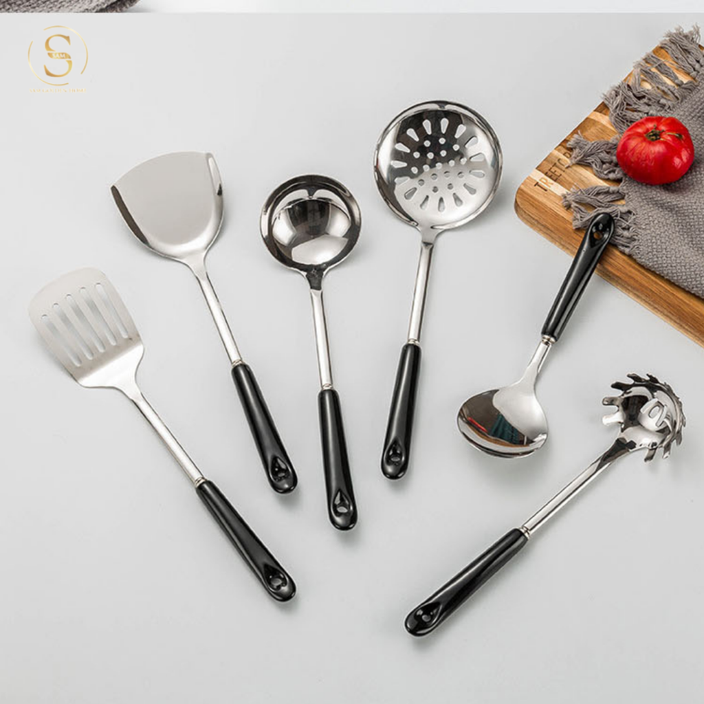 Bộ Muôi Vá Cao Cấp 7 Món Alma Silver Siêu Bền Cán Đen Sang Trọng Hiện Đại Kèm Giá Đỡ