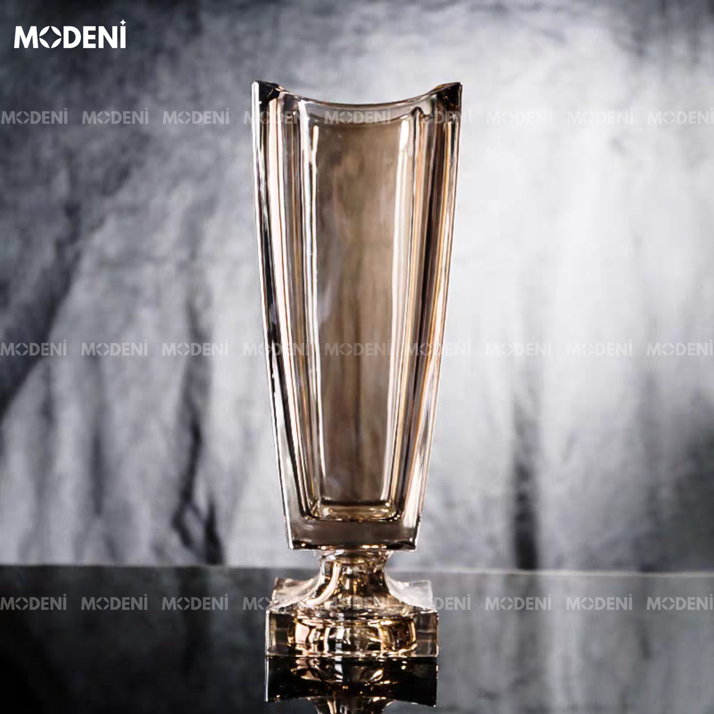 Bình Hoa Pha Lê Elara – Bình Hoa Trang Trí Sang Trọng – Dáng Trụ Vuông Cong Miệng – Cao 36cm, Phù Hợp Bàn Tiệc/Phòng Khách Hiện Đại