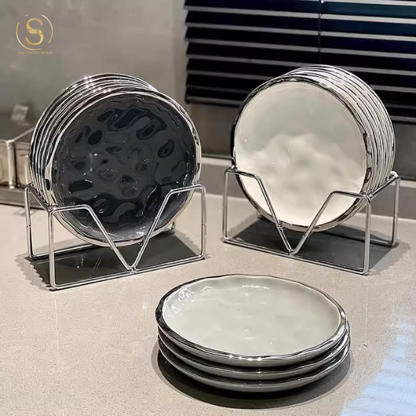 Set 6 Đĩa Eira Đen Kèm Giá Inox Viền Bạc Phong Cách Bắc Âu