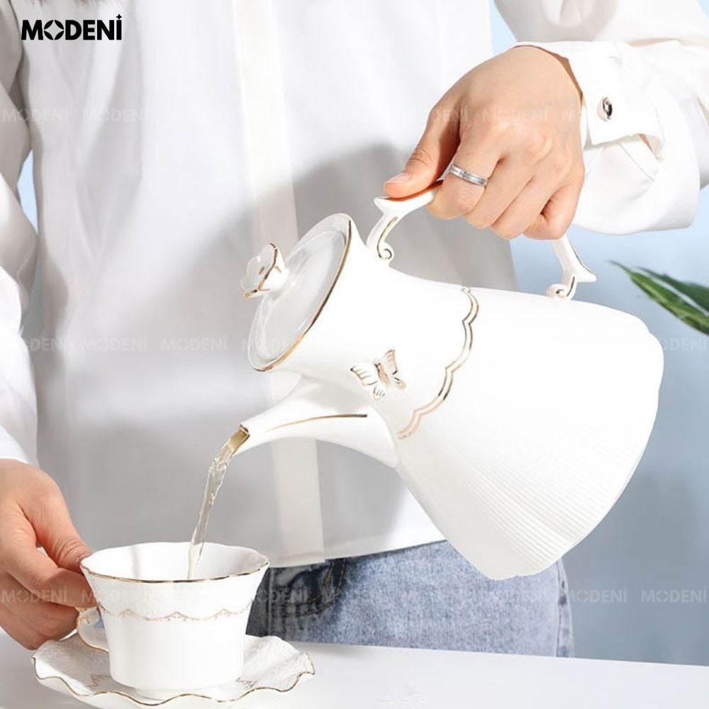 Bộ Ấm Trà Lisa Sứ Tráng Men Cao Cấp Kèm Khay Đựng Sang Trọng Phong Cách Châu Âu