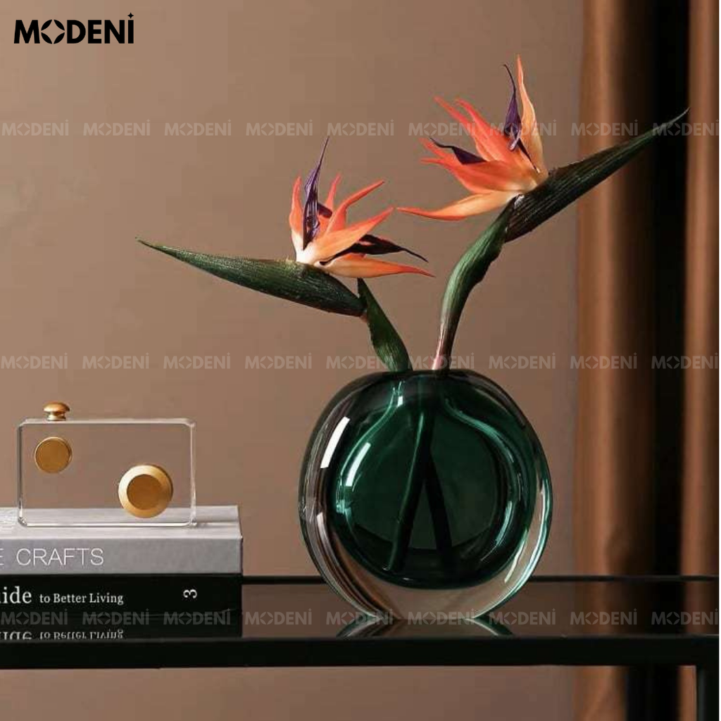 Lọ Hoa Thủy Tinh Mila Màu Xanh Lục – Decor Nghệ Thuật Độc Đáo – Dáng Tròn 14x14cm Cho Bàn Sofa Sang Trọng