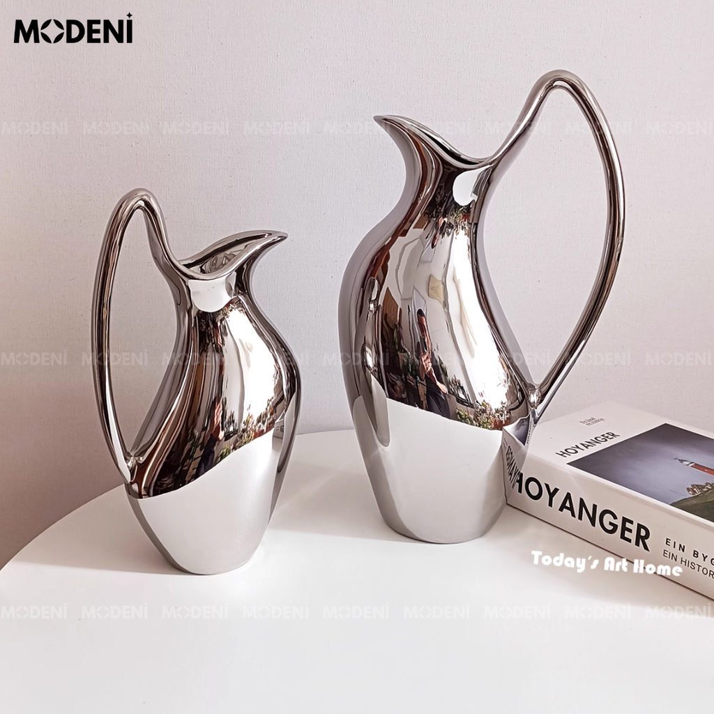 Bình Hoa Sứ Moonlit – Dáng Bình Tay Cầm Nghệ Thuật, Màu Bạc Gương Sang Trọng