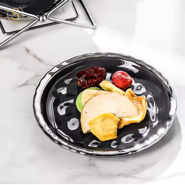 Set 6 Đĩa Eira Đen Kèm Giá Inox Viền Bạc Phong Cách Bắc Âu