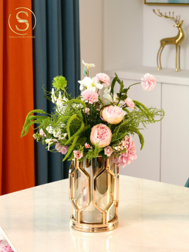 Hexagon Gold – Bình Hoa Thủy Tinh Lục Giác Ánh Vàng Hiện Đại Sang Trọng Cho Bàn Sofa & Console