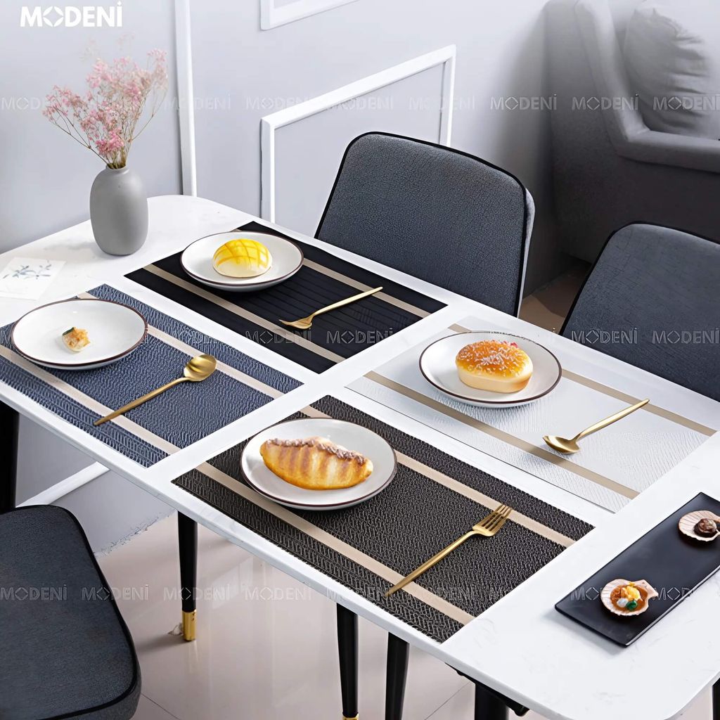 Tấm Lót Bàn Ăn Bollt Placemat PVC Màu Đen – Lót Bàn Chống Thấm Sang Trọng, Dễ Vệ Sinh, Họa Tiết Hiện Đại