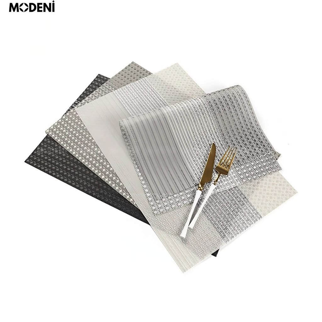 Placemat Lót Bàn Ăn Veronica Màu Đen – Tấm Lót Cách Nhiệt PVC Sang Trọng, Chống Thấm, Dễ Vệ Sinh Cho Bàn Ăn Hiện Đại