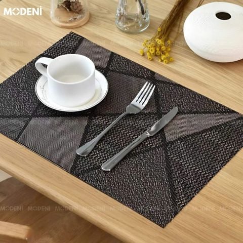 Tấm lót bàn ăn Notion màu đen với họa tiết hình học hiện đại, phù hợp mọi không gian.