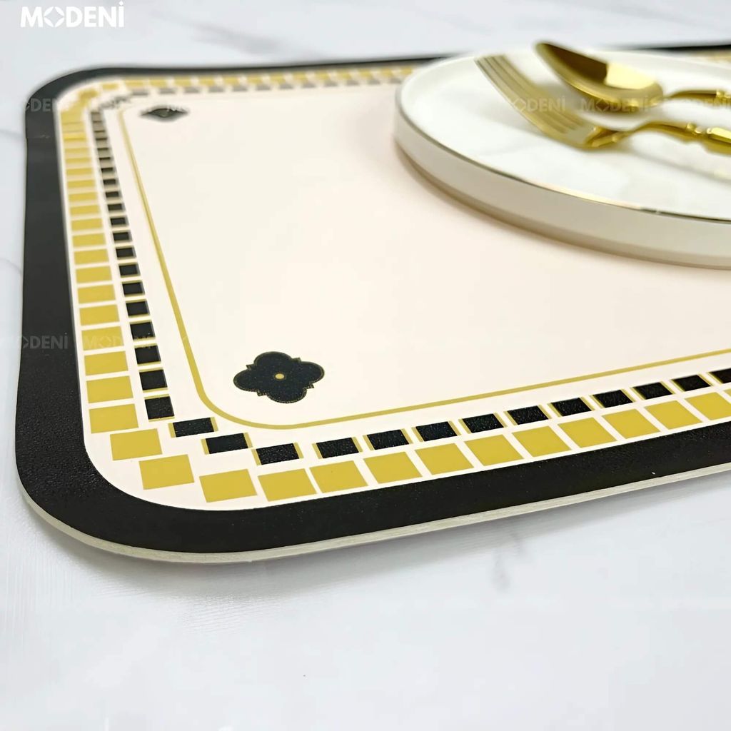 Placemat Lót Bàn Ăn Clubs – Họa Tiết Hoa Cách Điệu Độc Đáo, Viền Vàng Caro Sang Trọng, Chất Liệu Nhựa Cao Cấp, Phù Hợp Bàn Ăn Hiện Đại – Nhà Hàng