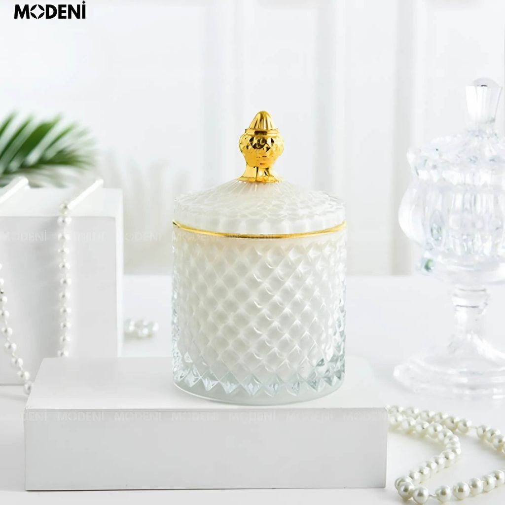 Lọ Đựng Bánh Kẹo Shya Thủy Tinh Nắp Vàng Sang Trọng – Cao 14cm, Đường Kính 8.5cm – Phù Hợp Decor Bàn Tiệc, Quà Tặng Cao Cấp
