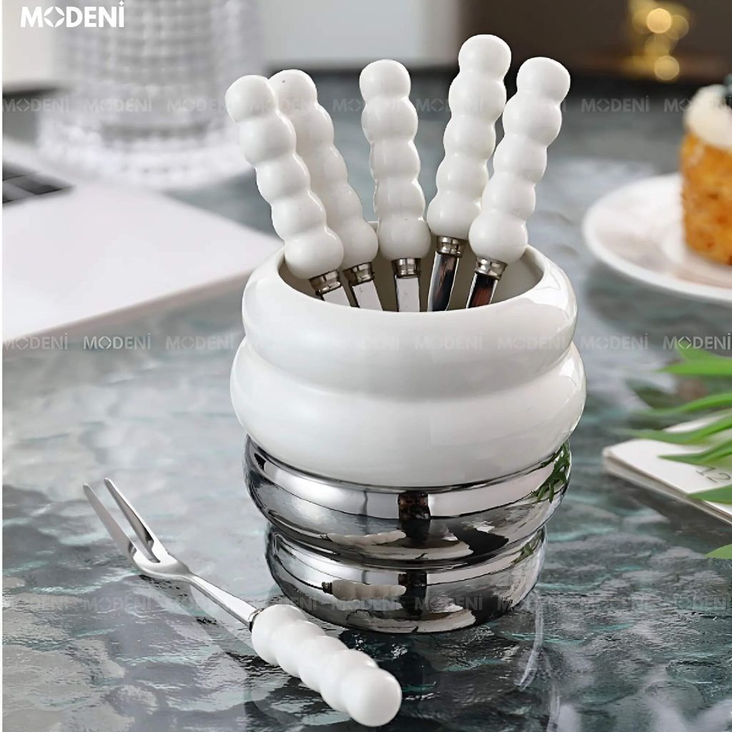 Set Lọ Đựng Nĩa Ciara Trắng Bạc Cao Cấp – Kèm 6 Nĩa Tráng Miệng Nghệ Thuật – Dùng Cho Bàn Tiệc, Decor Sang Trọng