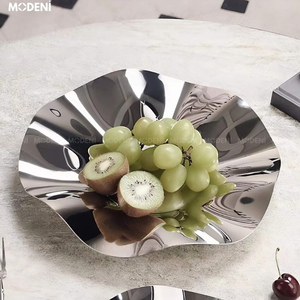 Đĩa Trang Trí Đựng Trái Cây Myrna Inox Cao Cấp Bo Cong Nghệ Thuật – 23x23cm, Phù Hợp Decor Hiện Đại, Tối Giản