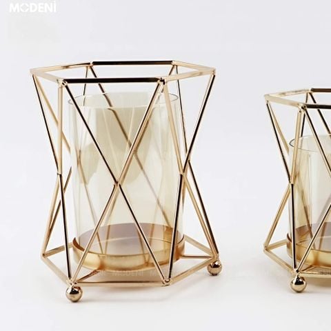 Lọ hoa Swirling Light thủy tinh kèm khung kim loại mạ vàng