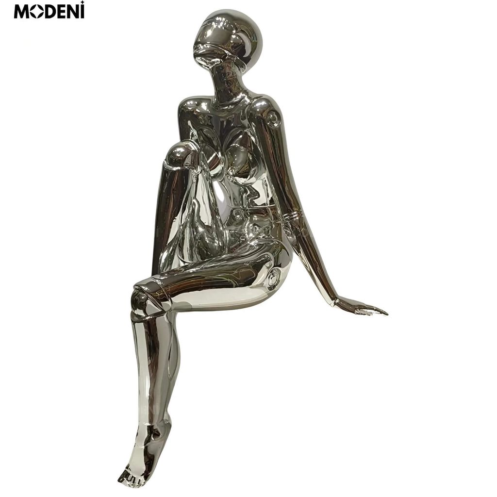 Tượng Keelin Silver Nghệ Thuật Hiện Đại – Mạ Chrome Bạc Bóng Tối Giản – Decor Bàn Làm Việc & Không Gian Thiết Kế