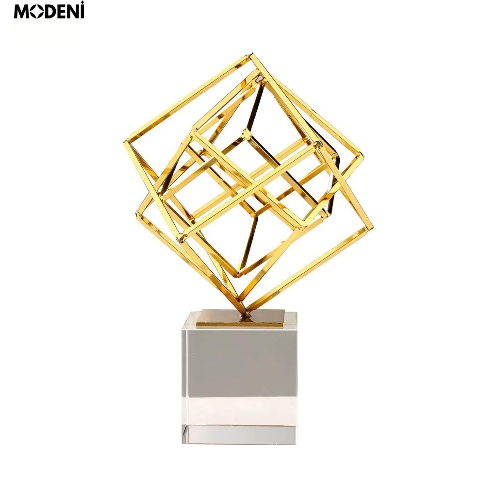 Tượng Trang Trí Nghệ Thuật Archie Decor Hiện Đại Sang Trọng – Khối Lập Phương Mạ Vàng – Đế Pha Lê Cao Cấp