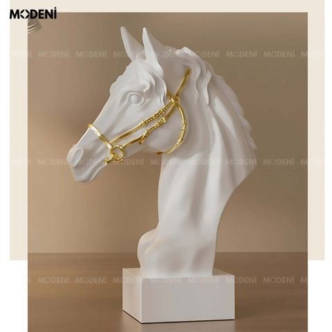 Tượng đầu ngựa Arven trắng nghệ thuật hoàng gia