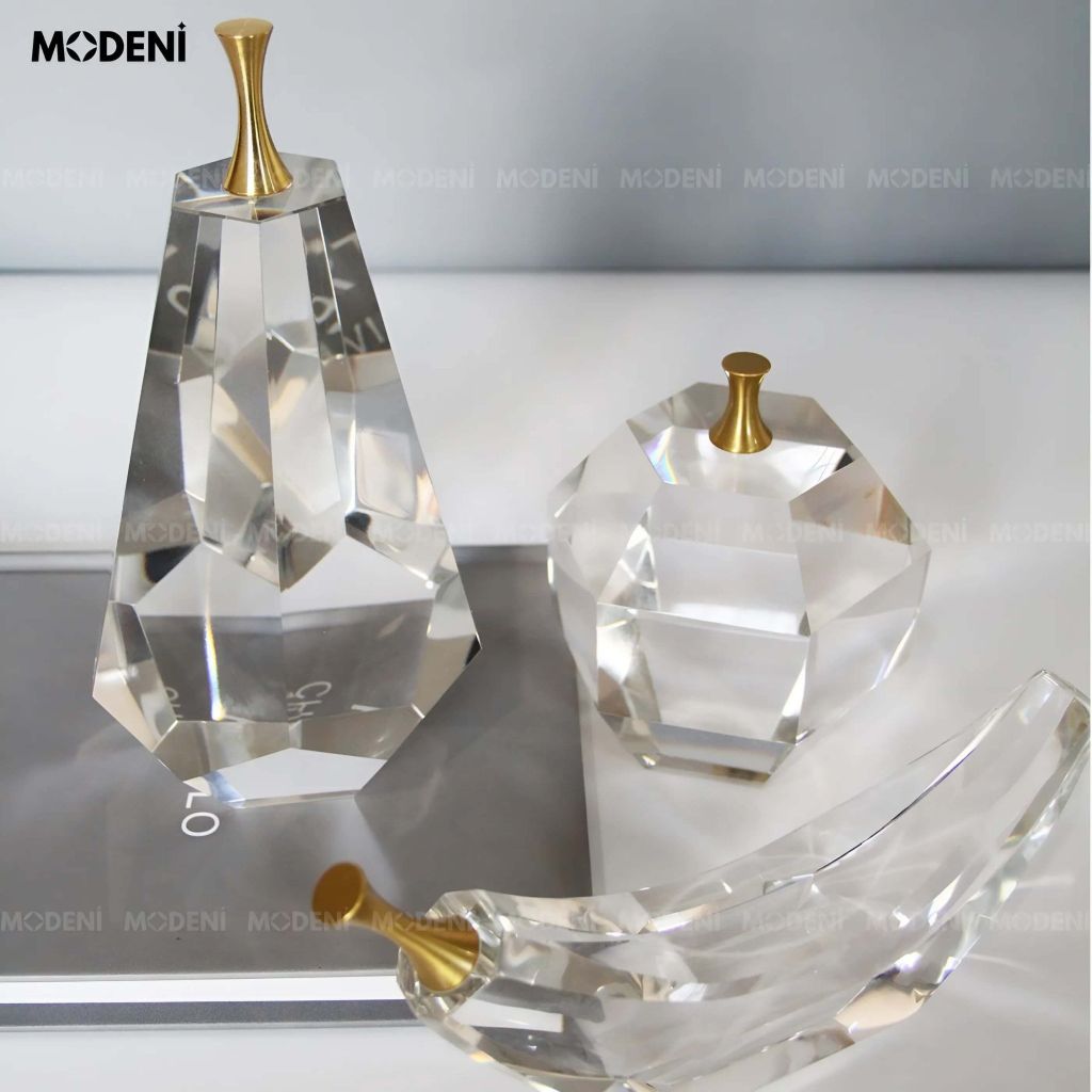 Tượng Trang Trí Sola Trái Táo Pha Lê – Thiết Kế Cắt Giác Trong Suốt – Decor Tối Giản Hiện Đại Cho Kệ Tủ, Bàn Làm Việc & Quà Tặng Sang Trọng