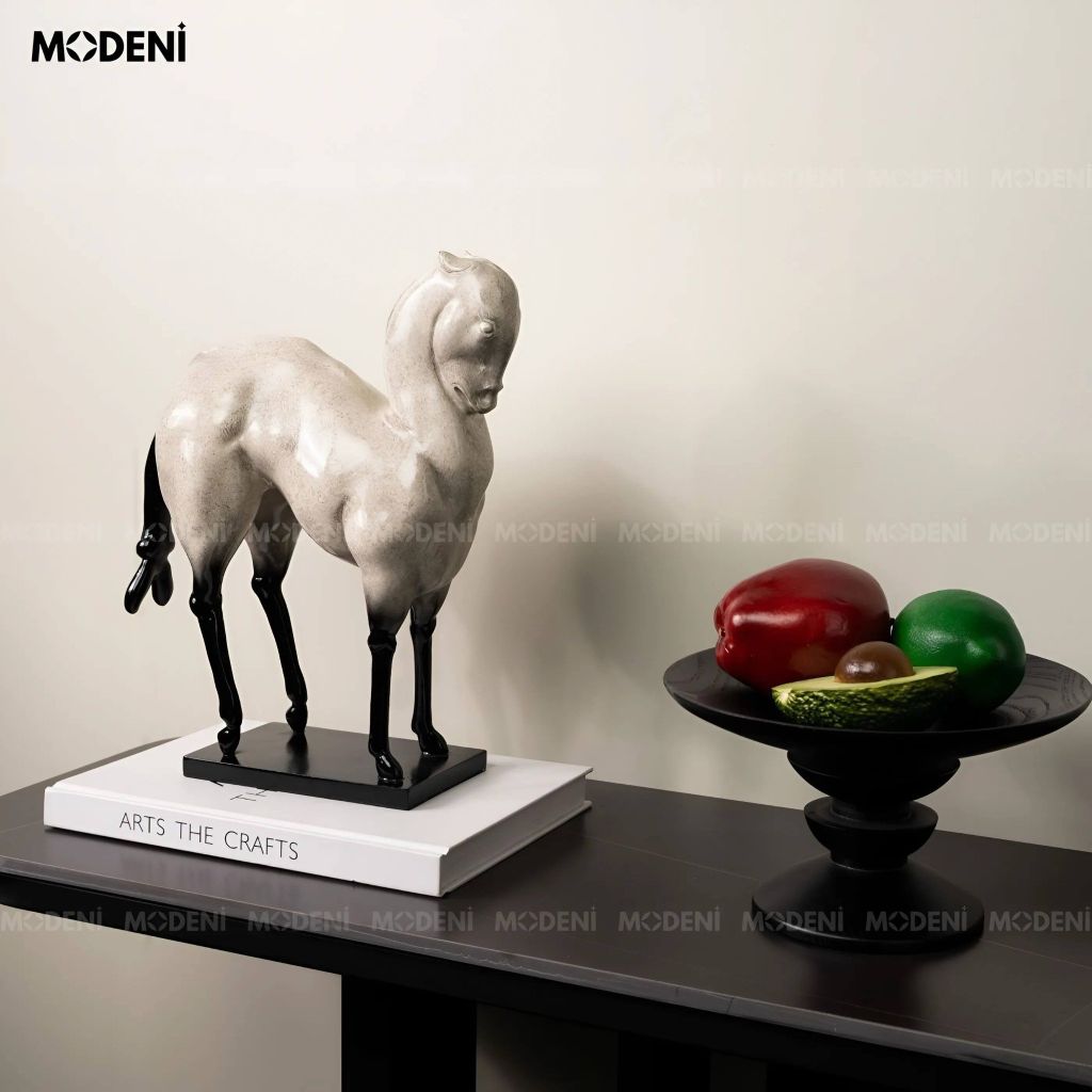 Tượng Trang Trí Narer Ngựa Nghệ Thuật – Thiết Kế Trừu Tượng Lạ Mắt – Decor Phong Cách Sáng Tạo Cho Bàn Console, Tủ Trưng Bày hoặc Góc Nghệ Thuật