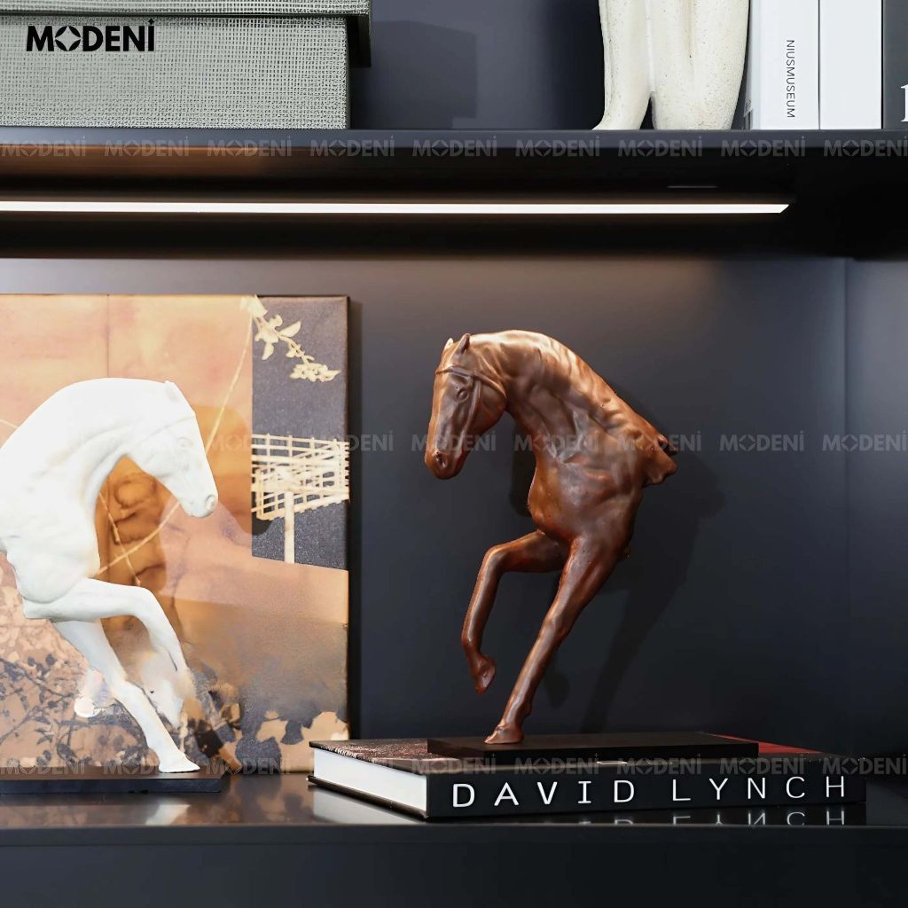 Tượng Trang Trí Riven Ngựa Nâu Nghệ Thuật – Dáng Ngựa Dũng Mãnh – Decor Hiện Đại Cho Không Gian Cá Tính