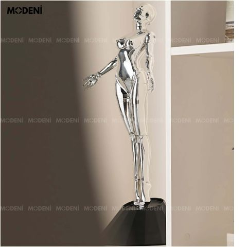 Tượng cô gái vươn mình Arial phong cách tương lai