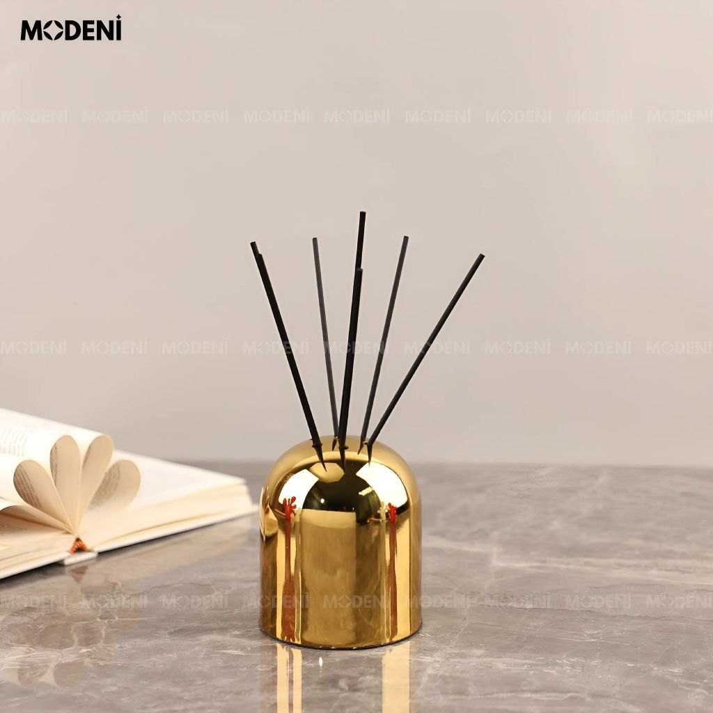 Lọ Đựng Tinh Dầu Auri Gold – Bình Khuếch Tán Mùi Sang Trọng – Decor Bàn Làm Việc, Kệ Tủ Hiện Đại