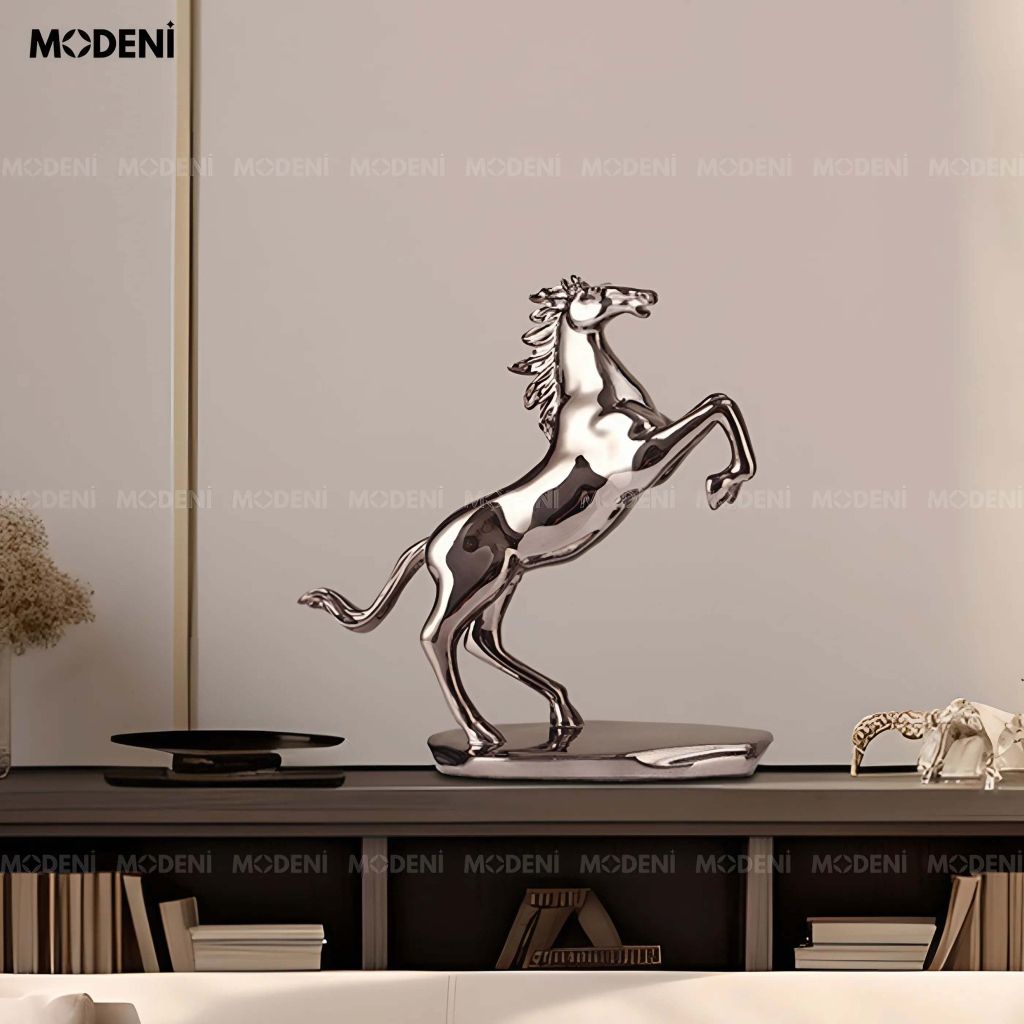 Tượng Trang Trí Ngựa Đứng Valios Black – Decor Mạ Kim Bóng – Tạo Điểm Nhấn Quyền Lực Cho Không Gian