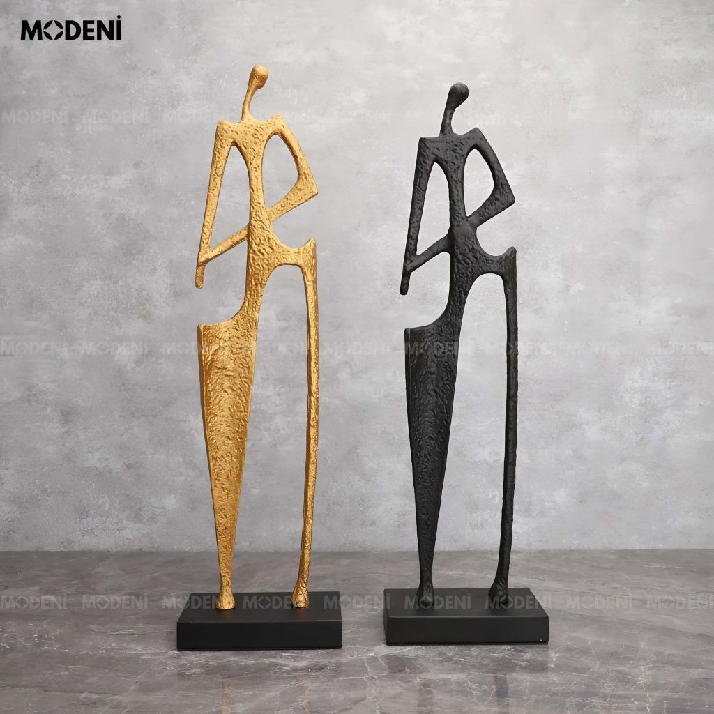 Tượng Trang Trí Aurum Nghệ Thuật – Tượng Hình Người Trừu Tượng Mạ Vàng – Thiết Kế Cao & Mảnh – Phù Hợp Decor Kệ Sách, Bàn Làm Việc, Phòng Khách Hiện Đại