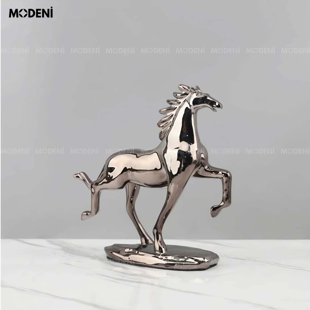 Tượng Trang Trí Ngựa Chạy Ravix Black – Decor Hiện Đại Mạ Gương – Biểu Tượng Quyền Lực & Thành Công