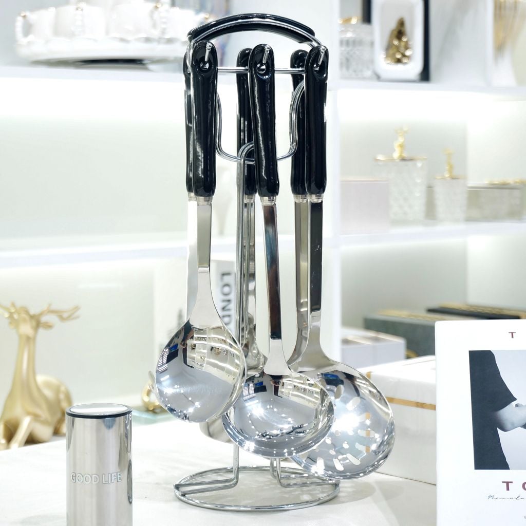 Bộ Muôi Vá Cao Cấp 7 Món Alma Silver Siêu Bền Cán Đen Sang Trọng Hiện Đại Kèm Giá Đỡ