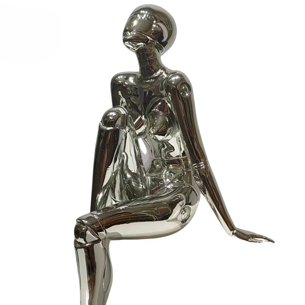 Tượng Keelin Silver Nghệ Thuật Hiện Đại – Mạ Chrome Bạc Bóng Tối Giản – Decor Bàn Làm Việc & Không Gian Thiết Kế