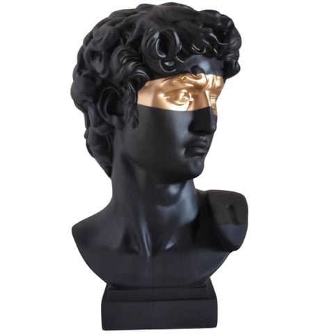 Tượng trang trí hình người phối chi tiết vàng ánh kim