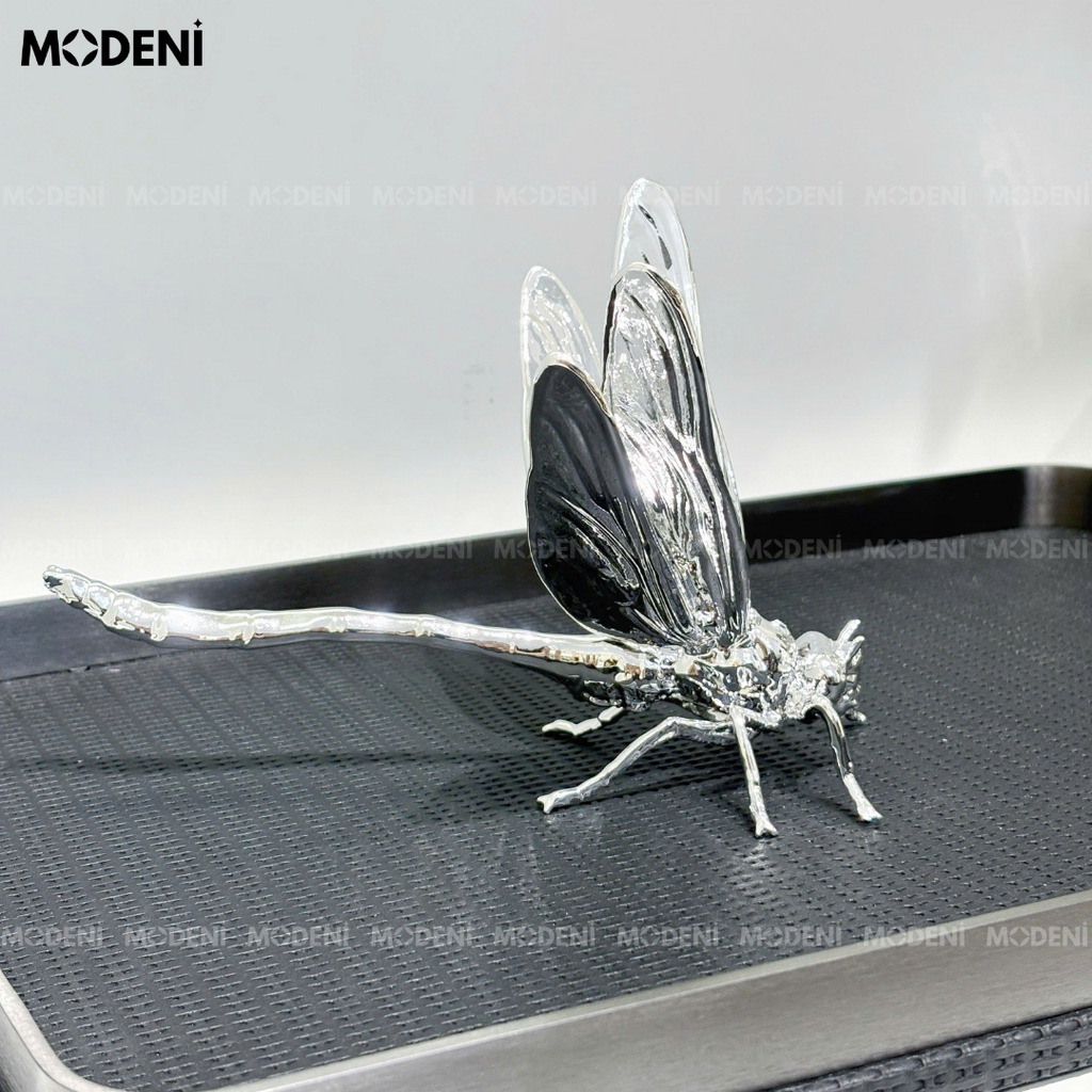 Tượng Chuồn Chuồn Trang Trí Bạc Eve Silver – Decor Hiện Đại Sang Trọng – Chất Liệu Hợp Kim – Đặt Bàn Kệ Tủ