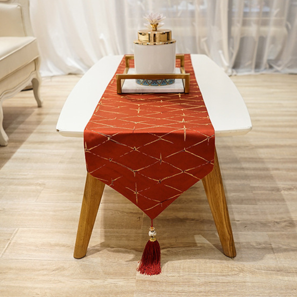 Khăn Bàn Table Runner Spring Đỏ Viền Vàng Sang Trọng